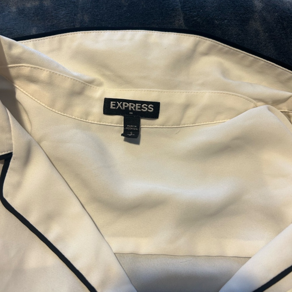 Express Button Up Bundle - image 3